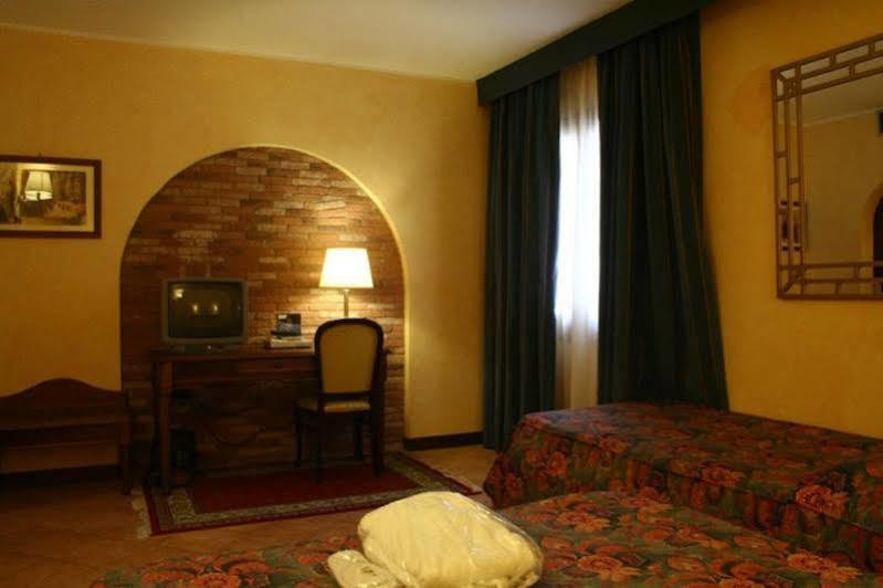Hotel San Giorgio Campobasso Buitenkant foto